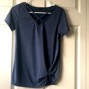mmmmmm Blue Knot Twist Front Top Sz S